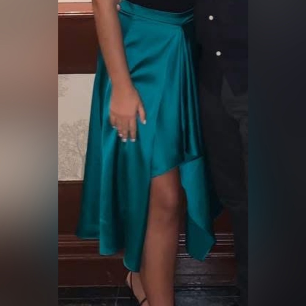 ZARA Silk Green Skirt